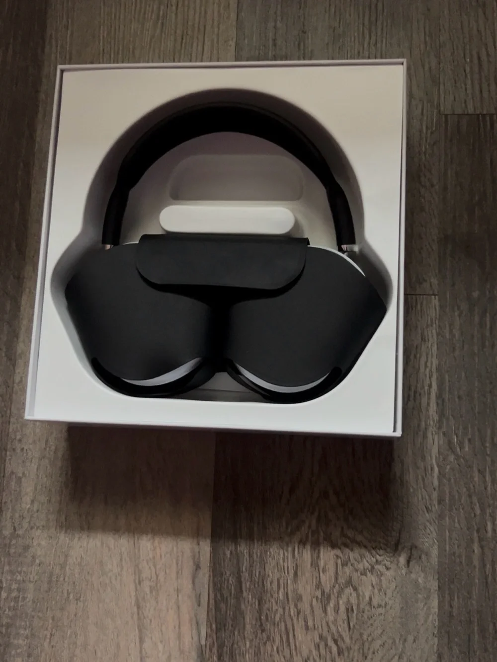 Apple AirPods Max Over-Ear Headphones — Gray